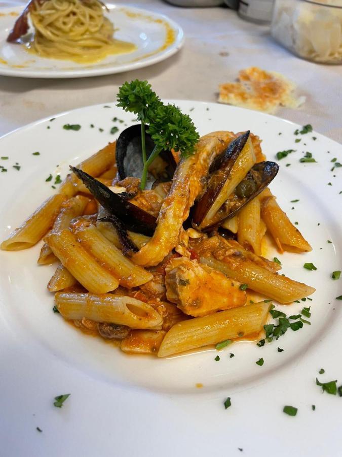 Hotel Ristorante Da Franco Зеефелд Екстериор снимка