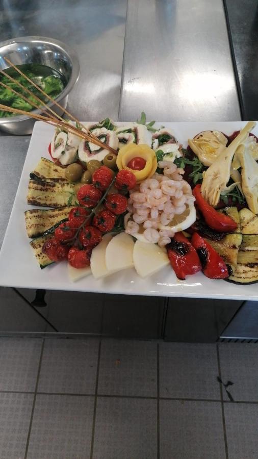 Hotel Ristorante Da Franco Зеефелд Екстериор снимка